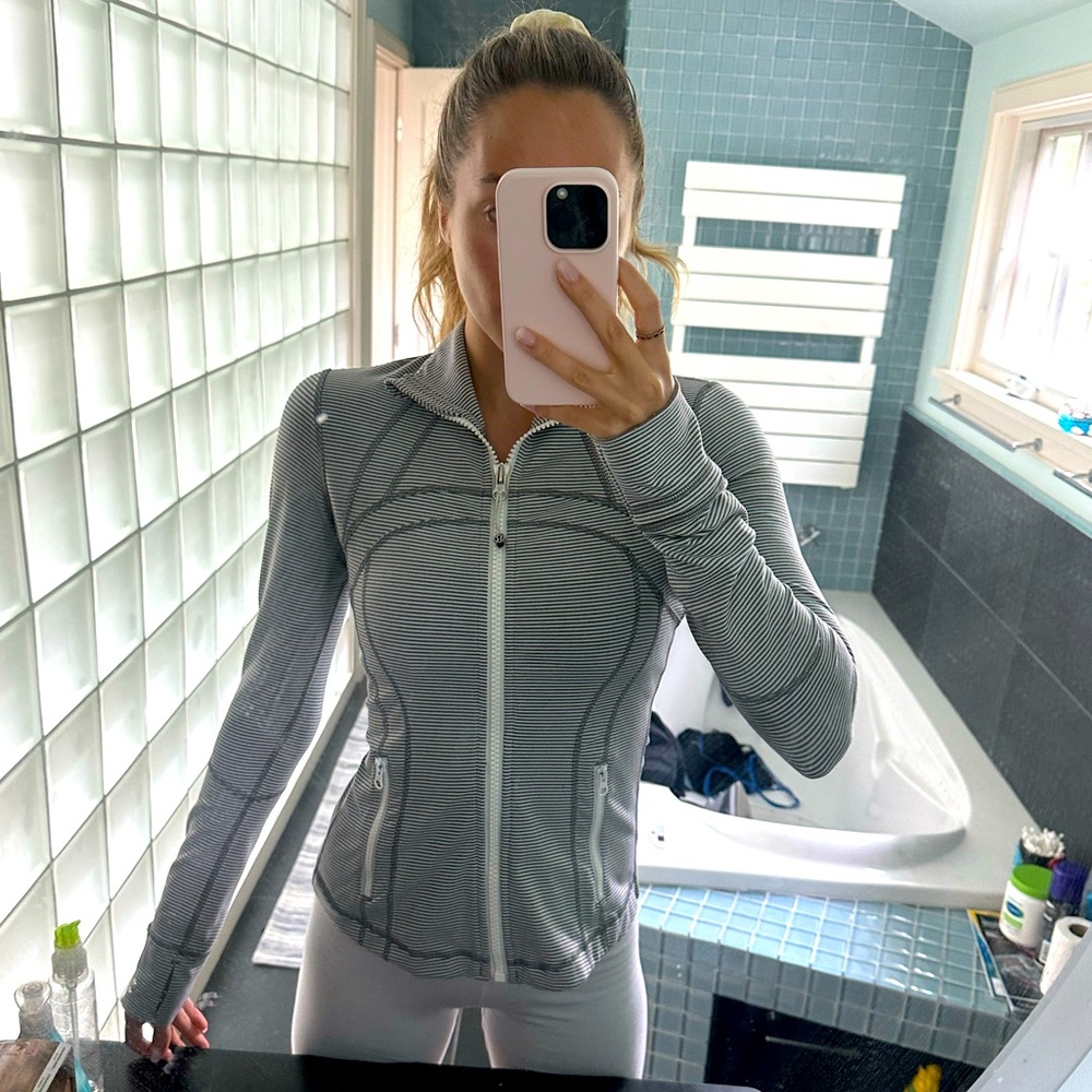 Lululemon Forme / Define Jacket - image 2